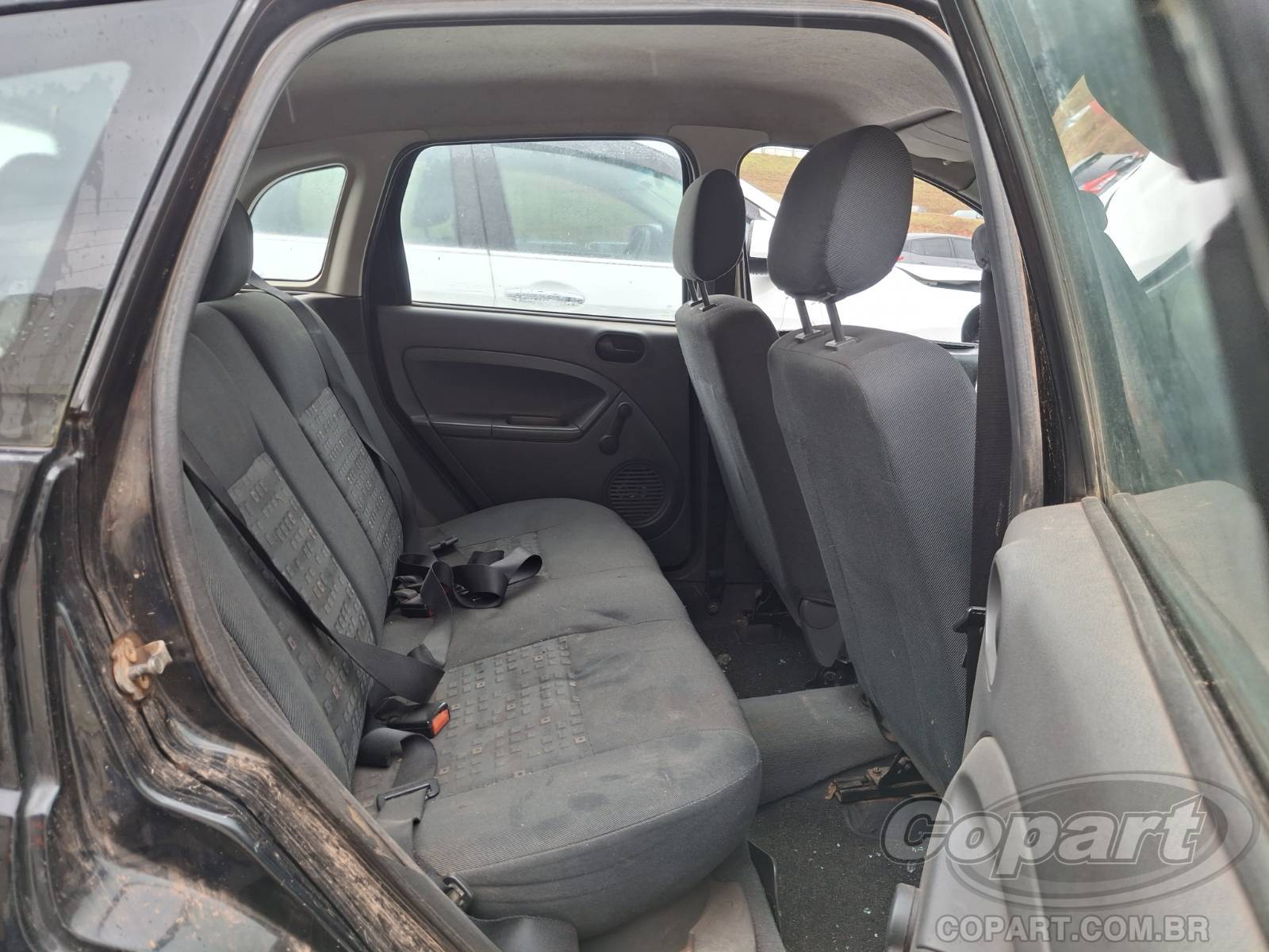 2003 FORD FIESTA — foto 6 de 13