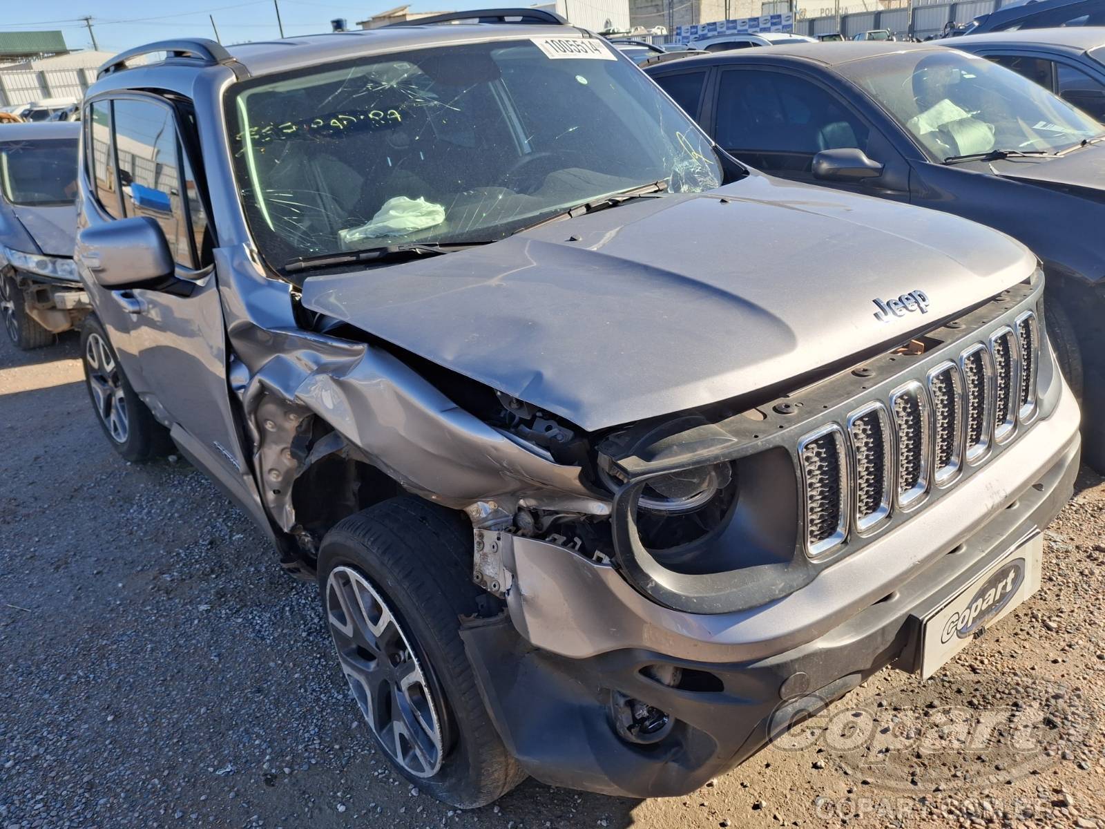 Veículo Fiat Renegade 2021 JEEP RENEGADE SUV Pequenos 2021 em leilão