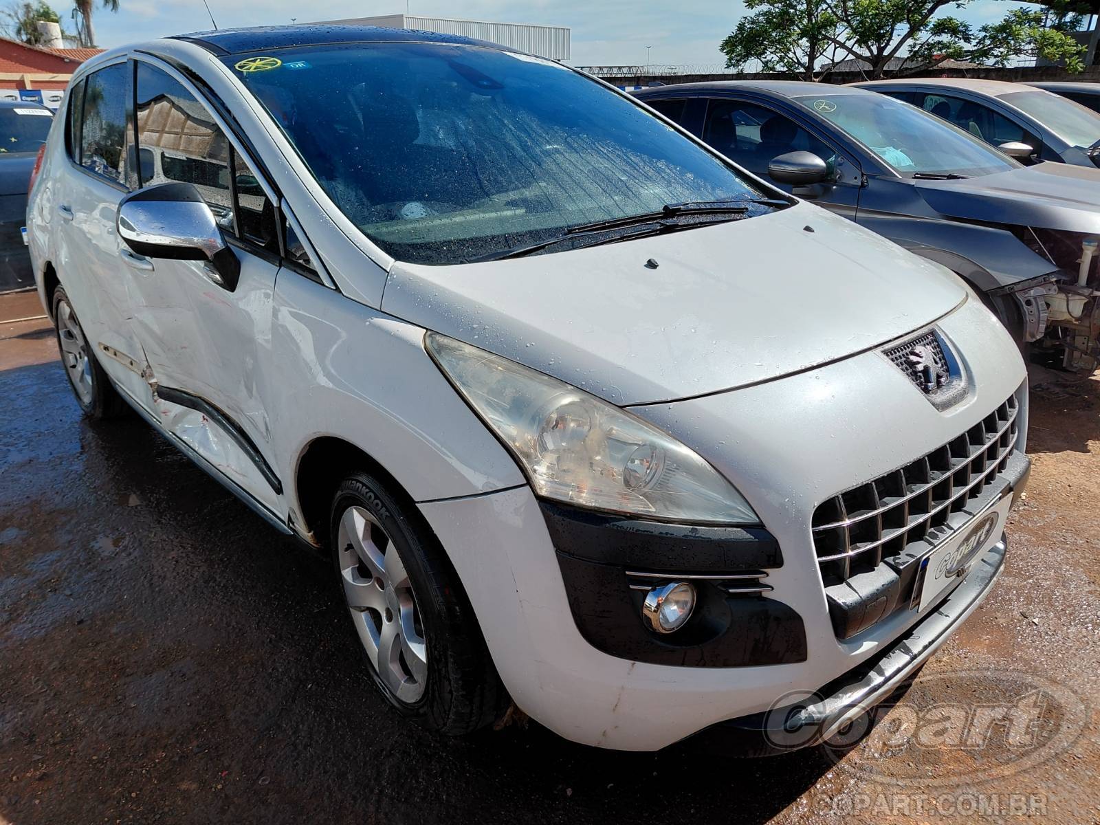 2014 PEUGEOT 3008