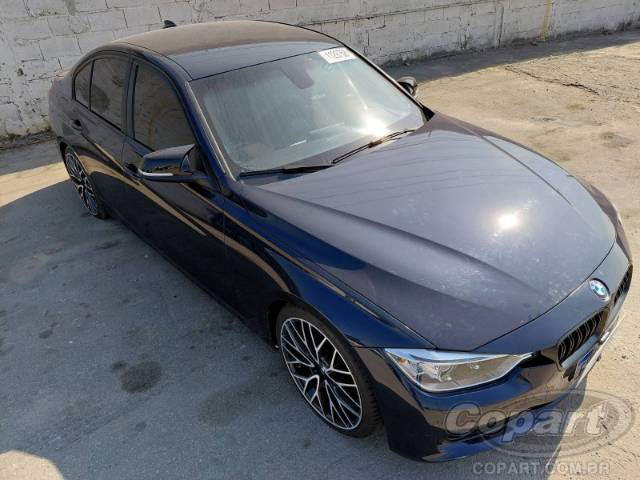 2014 BMW SERIE 3 