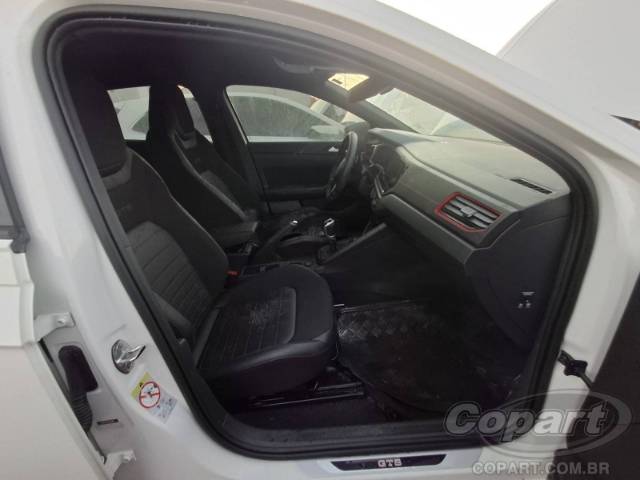 2024 VOLKSWAGEN POLO 