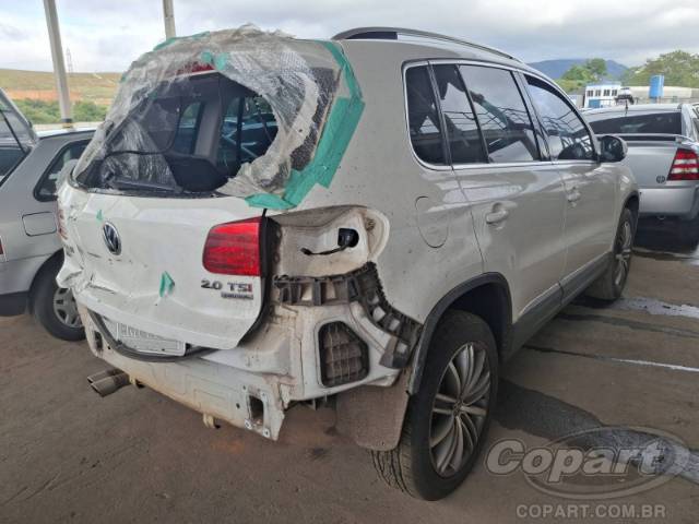 2014 VOLKSWAGEN TIGUAN 