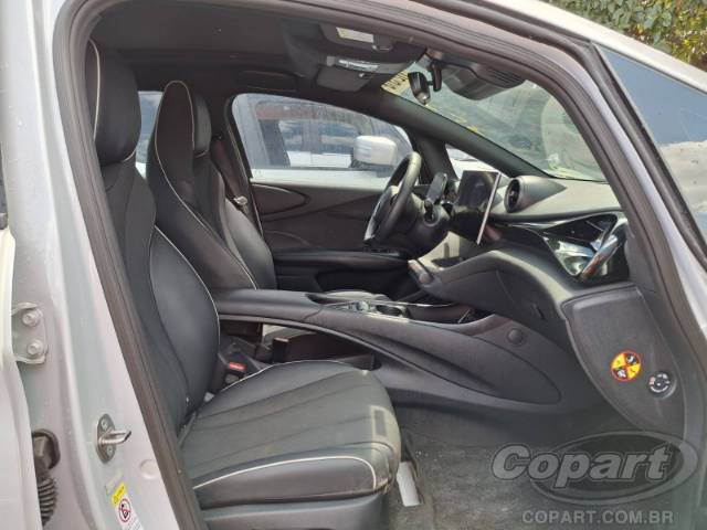 2024 BYD DOLPHIN 