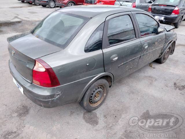 2010 CHEVROLET CORSA SEDAN 