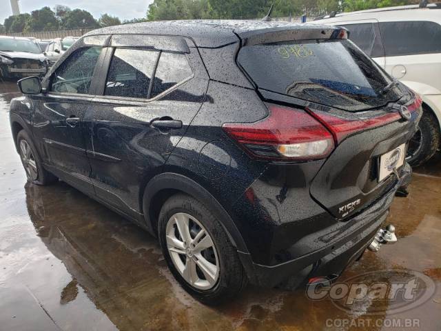 2024 NISSAN KICKS 