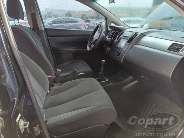 2011 NISSAN TIIDA 