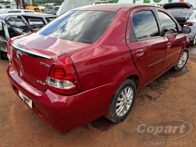 2013 TOYOTA ETIOS SEDA 