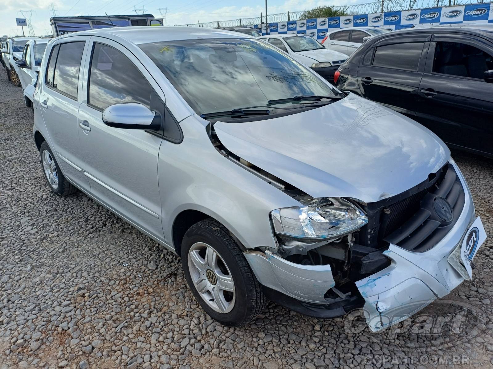 Veículo VW - VolksWagen Fox VOLKSWAGEN FOX 2008 2008 em leilão