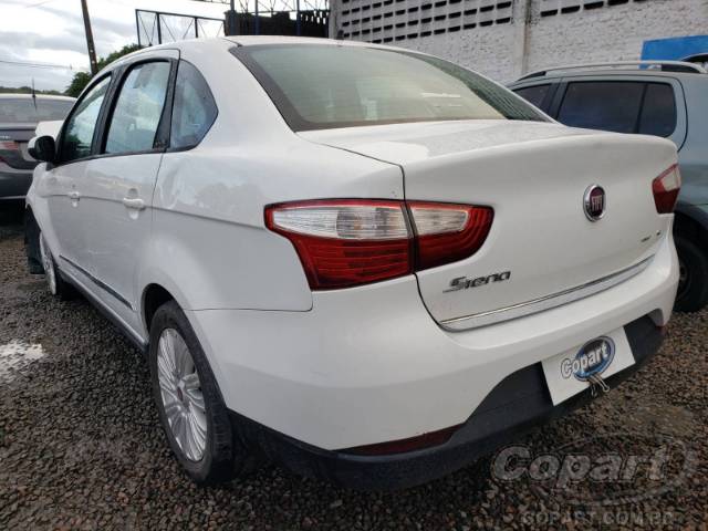 2016 FIAT GRAND SIENA 