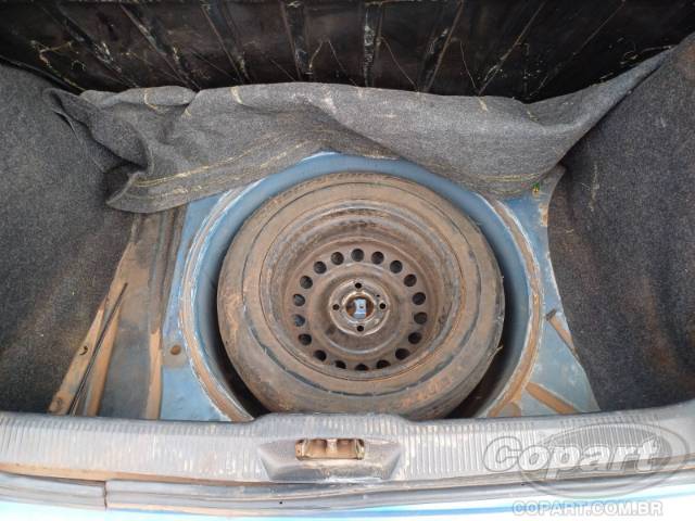 2002 VOLKSWAGEN GOL 