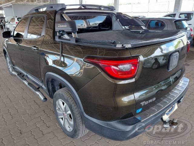 2017 FIAT TORO 