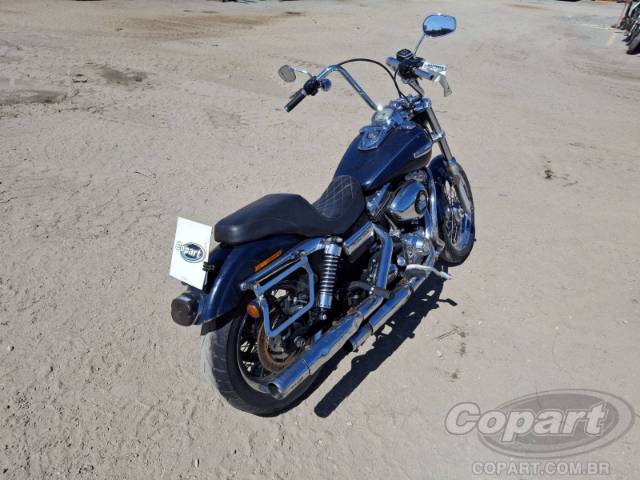 2009 HARLEY-DAVIDSON DYNA 