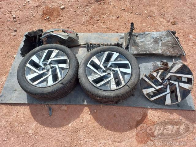 2025 VOLKSWAGEN T-CROSS 