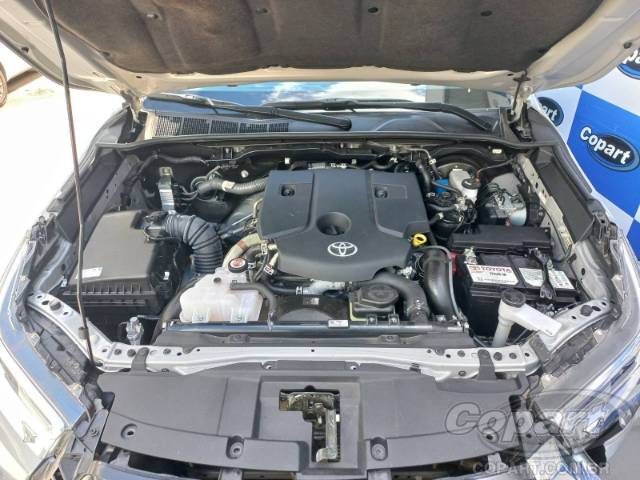 2025 TOYOTA HILUX CD 