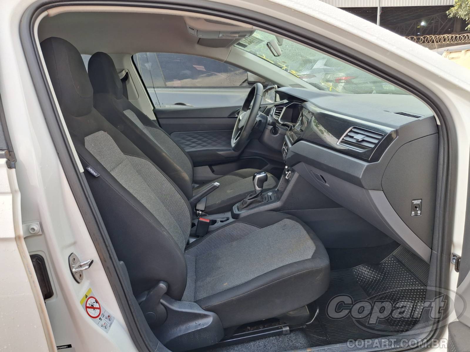 2025 VOLKSWAGEN POLO — foto 5 de 12