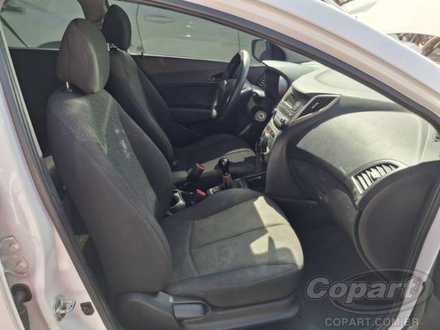 2017 HYUNDAI HB20 