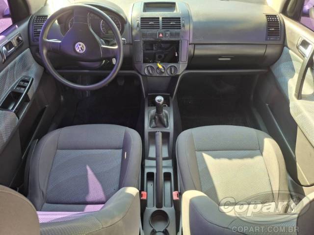 2009 VOLKSWAGEN POLO SEDAN 