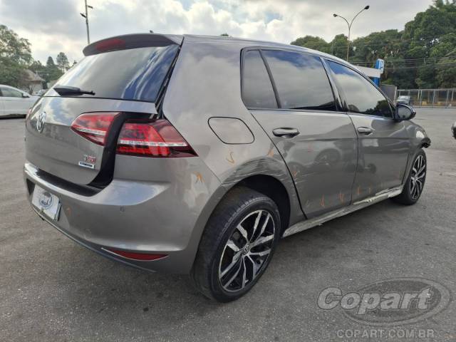 2015 VOLKSWAGEN GOLF 