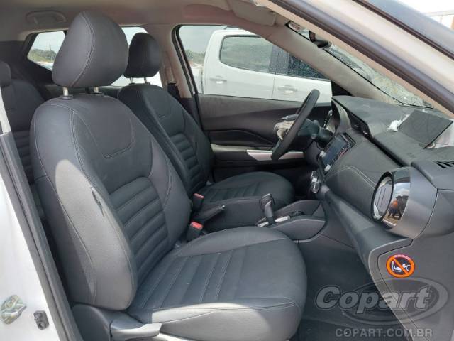 2025 NISSAN Kicks Play 