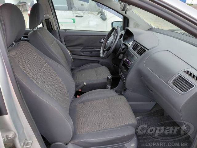 2011 VOLKSWAGEN SPACEFOX 
