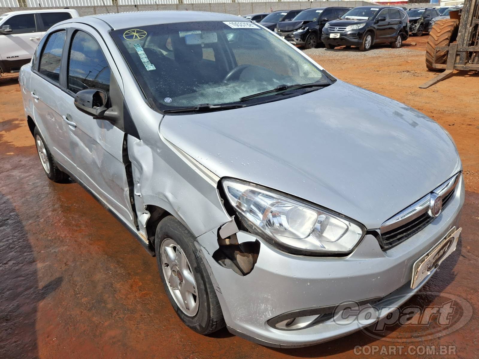 Veículo Fiat Grand Siena FIAT GRAND SIENA 1.4 EVO 2013 em leilão
