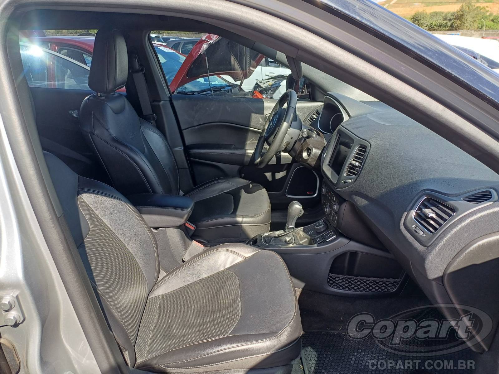 2021 JEEP COMPASS — foto 5 de 10