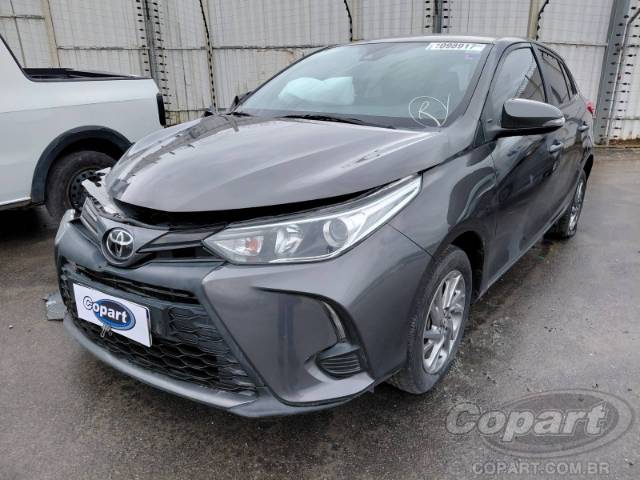 2023 TOYOTA YARIS 