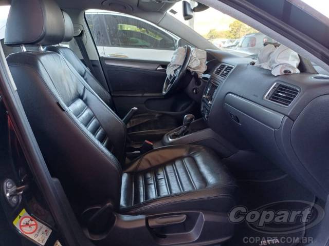 2011 VOLKSWAGEN JETTA 