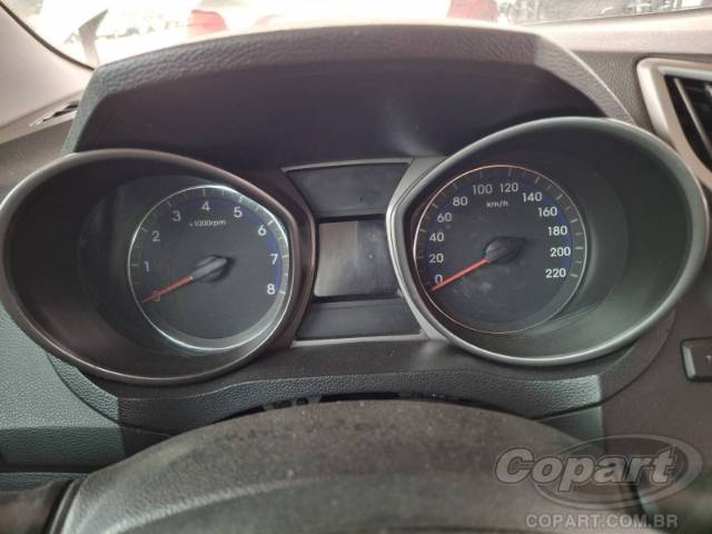 2015 HYUNDAI HB20 