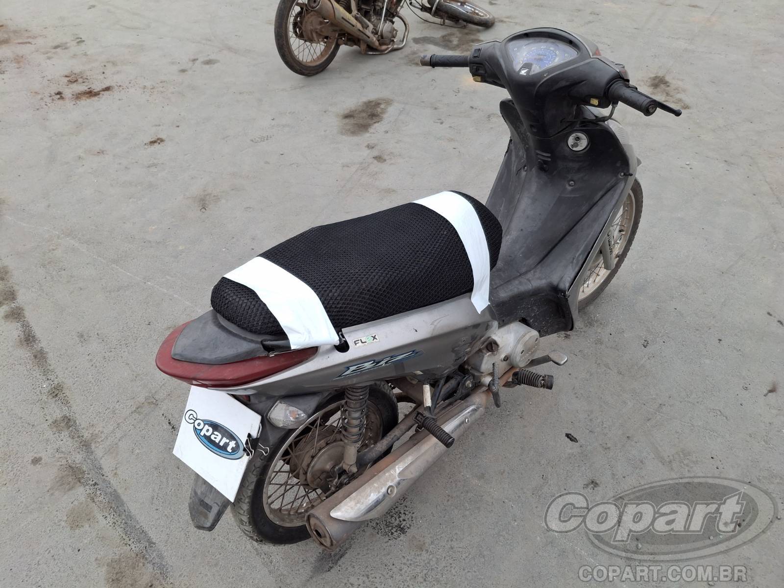 2012 HONDA BIZ 125 — foto 4 de 11