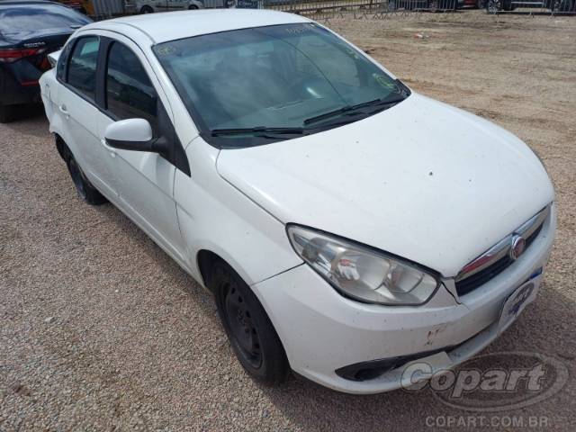 2015 FIAT GRAND SIENA 