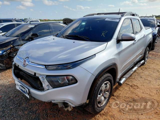 2017 FIAT TORO 