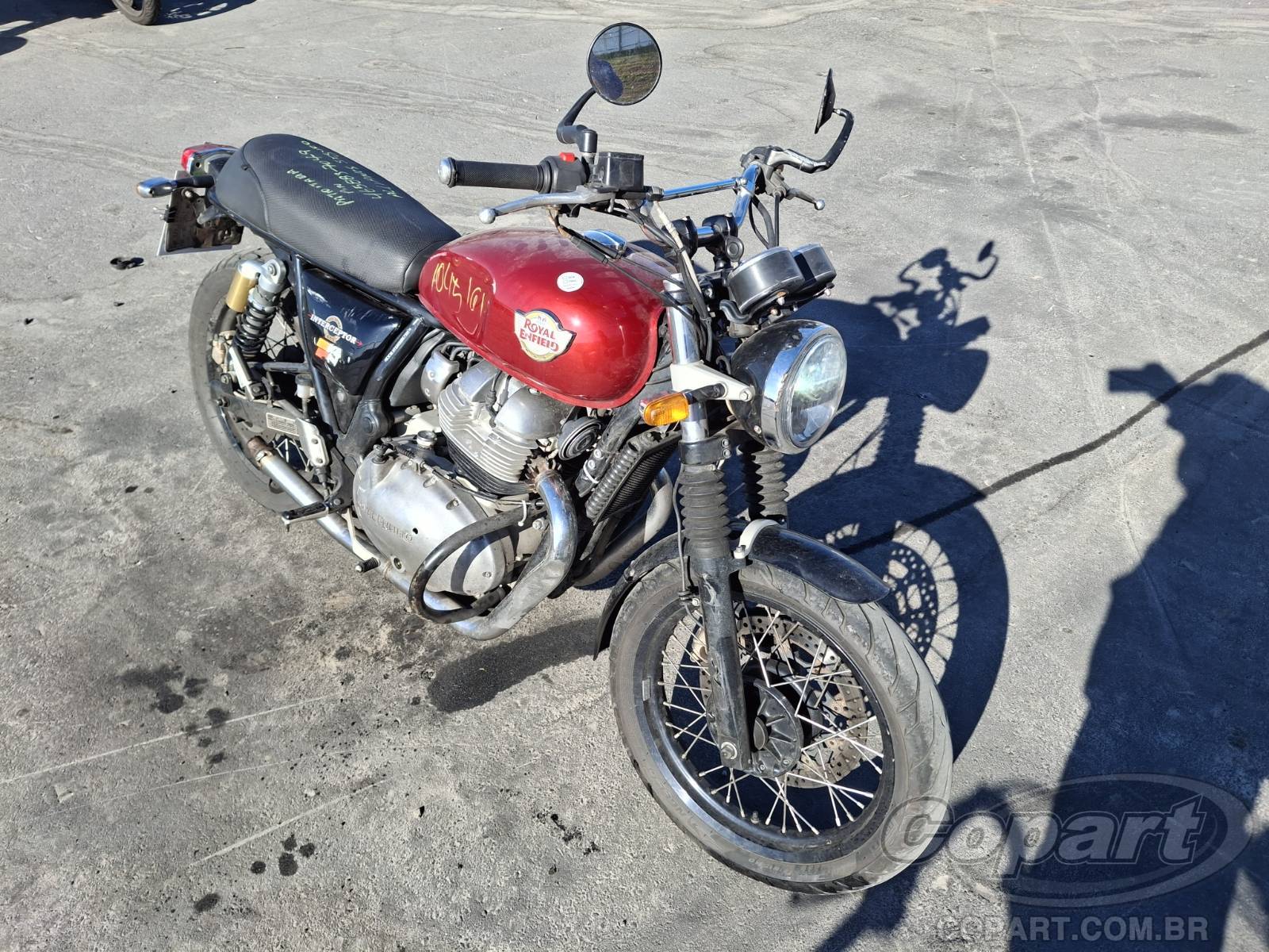 ROYAL ENFIELD INTERCEPTOR 2022 Moto