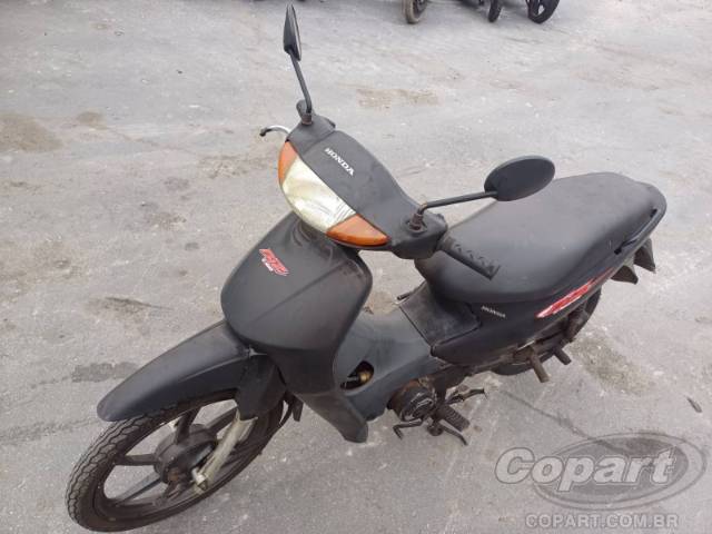 2005 HONDA C 100 