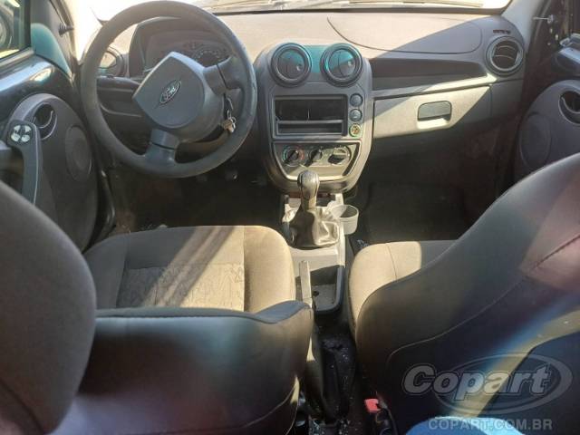 2010 FORD KA 