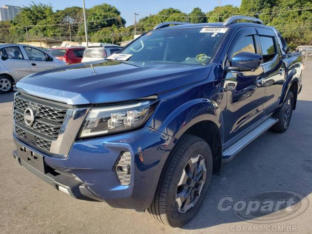 2024 NISSAN FRONTIER CD 