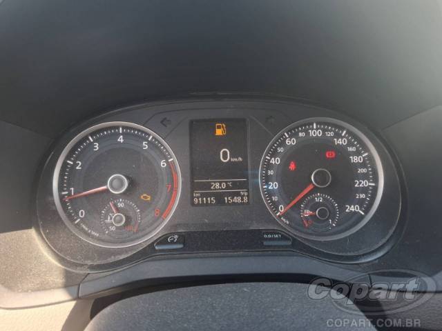 2017 VOLKSWAGEN VOYAGE 