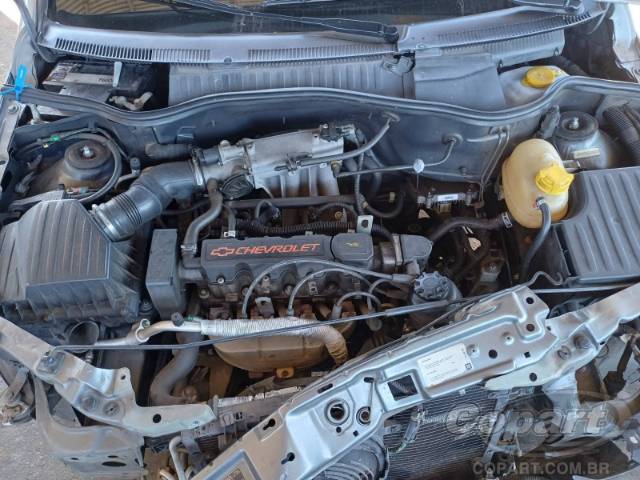 2005 CHEVROLET CORSA SEDAN 