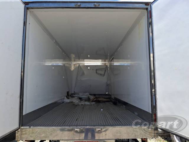 2025 MERCEDES-BENZ Accelo 