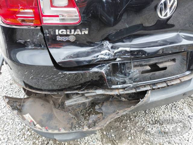 2012 VOLKSWAGEN TIGUAN 