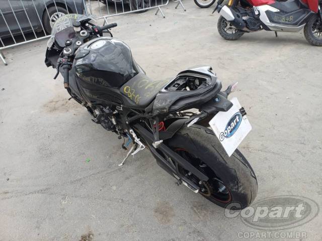 2026 BMW S 1000 