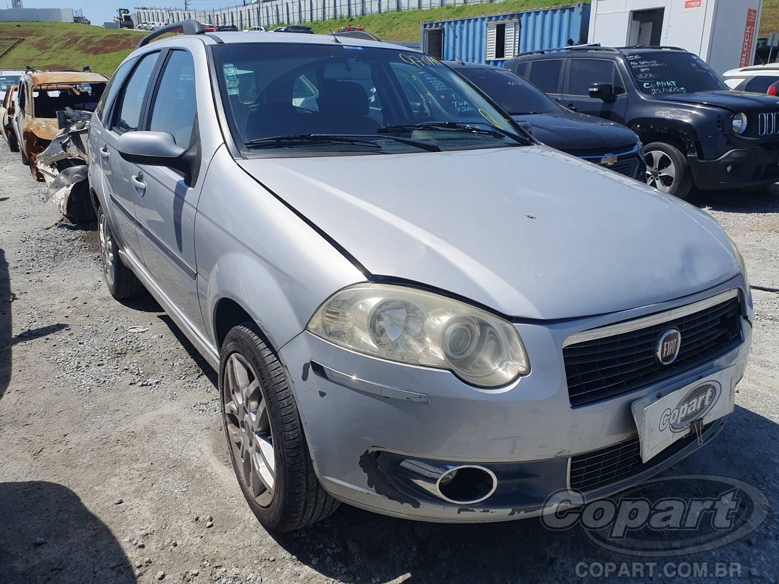 Veículo Fiat Palio Fiat Palio Weekend Attractive 1.4 Fire 2011 Colisão Média Monta 2011 em leilão