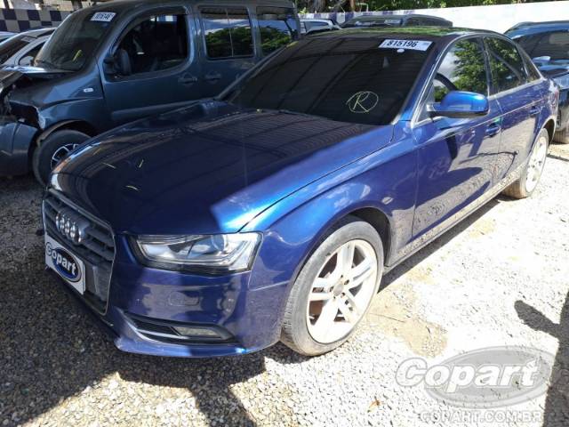 2015 AUDI A4 