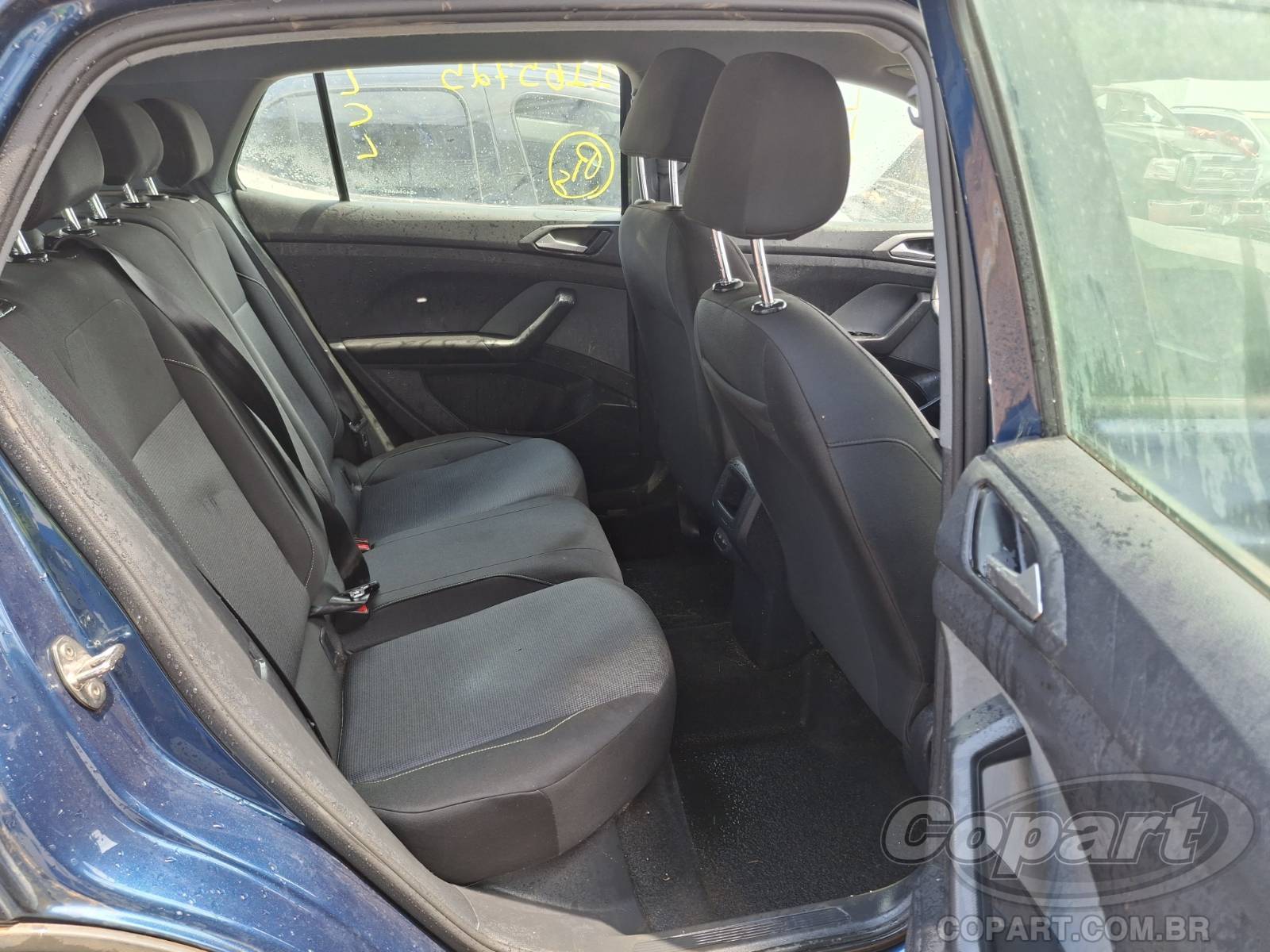 2025 VOLKSWAGEN T-CROSS — foto 6 de 11