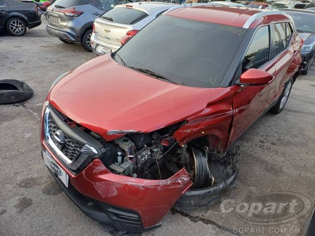 2019 NISSAN KICKS 