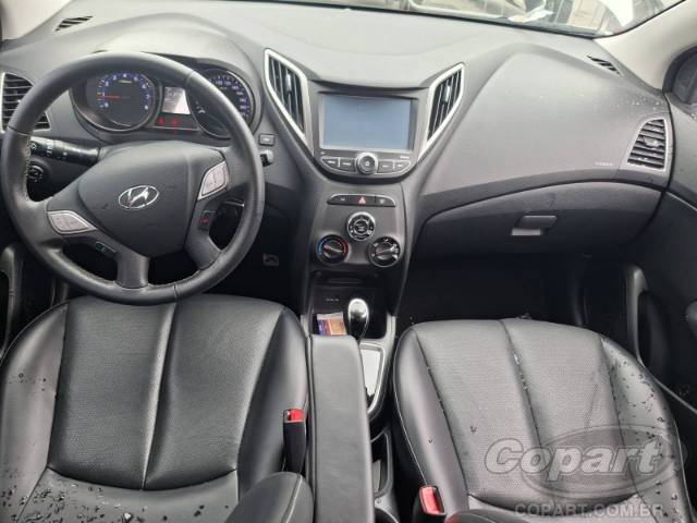 2015 HYUNDAI HB20 
