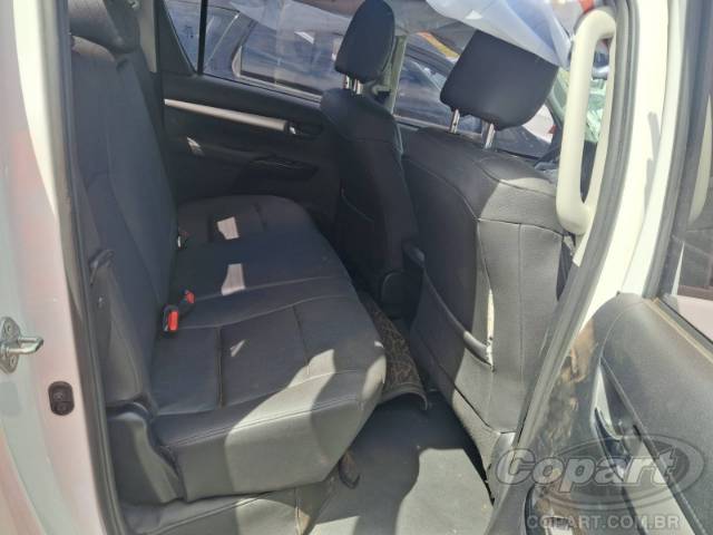 2025 TOYOTA HILUX CD 