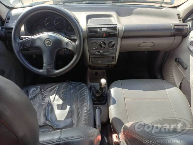 2010 CHEVROLET CLASSIC 