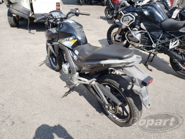 2021 HONDA CB 250 F 