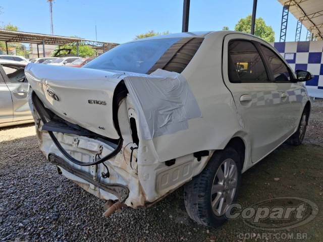 2021 TOYOTA ETIOS SEDA 